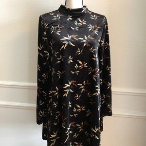 Love Riche floral long sleeved velvet dress